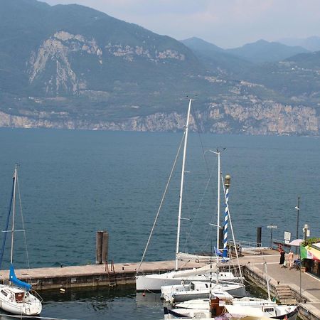 Hotel Danieli La Castellana Lago Di Garda Brenzone sul Garda Ngoại thất bức ảnh
