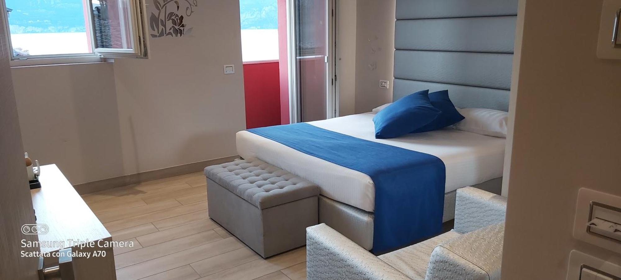 Hotel Danieli La Castellana Lago Di Garda Brenzone sul Garda Ngoại thất bức ảnh