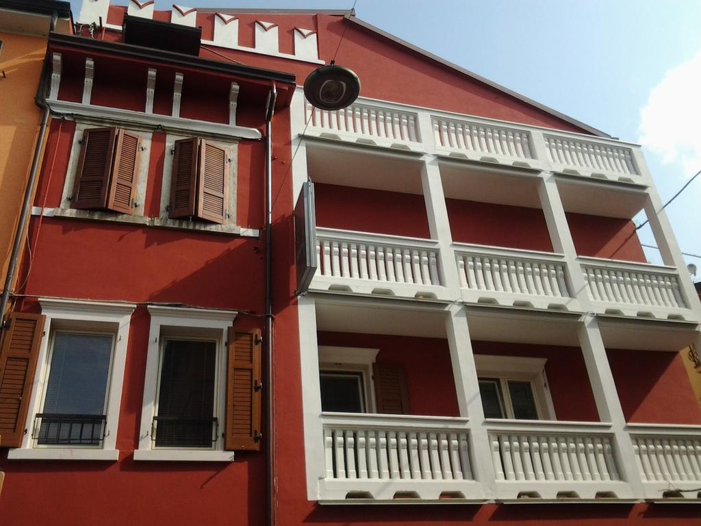 Hotel Danieli La Castellana Lago Di Garda Brenzone sul Garda Ngoại thất bức ảnh